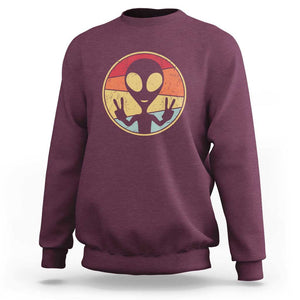 UFO Lover Funny Retro 80's Style Vintage Alien Space Gift Sweatshirt TS01 Maroon Print Your Wear