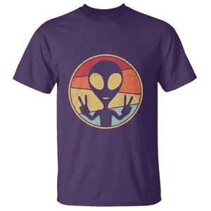 UFO Lover Funny Retro 80's Style Vintage Alien Space Gift T Shirt TS01 Purple Print Your Wear