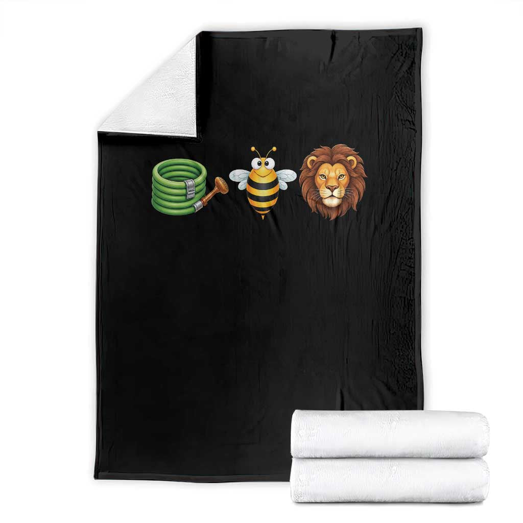 Hose Bee Lion Meme Slang Funny Wordplay Pun Graphic Throw Blanket TS02 Black Print Your Wear