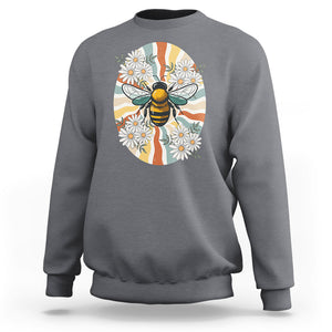 Vintage Bee Daisy Flowers Retro Groovy Sweatshirt TS02 Charcoal Printyourwear