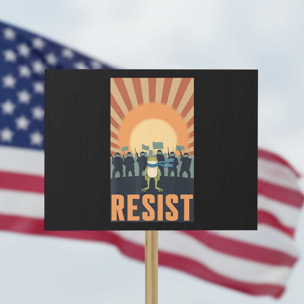 Frog Resist Protest Sign Bold Protest Free Portland TS02 Horizontal 18
