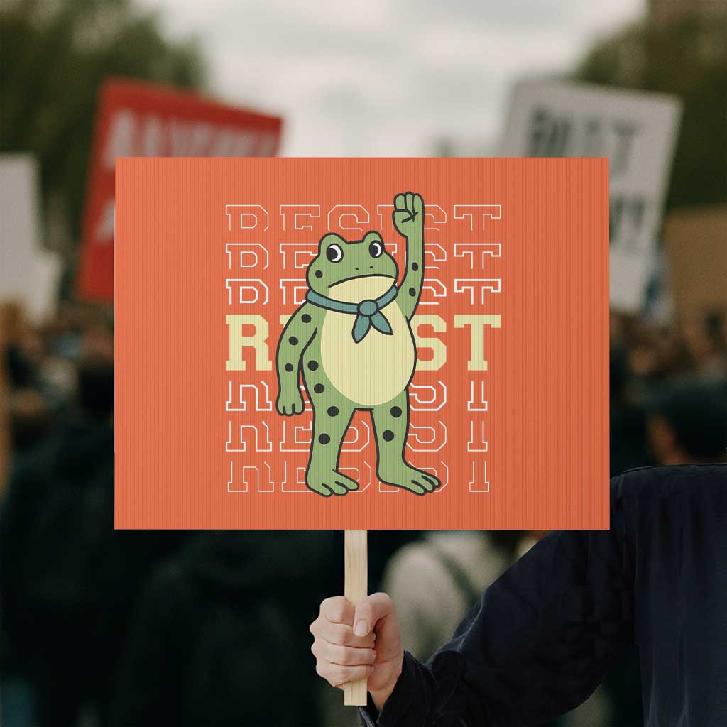 Resist Raised Fist Frog Protest Sign Portland Protest Freedom Fighter TS02 Horizontal 18