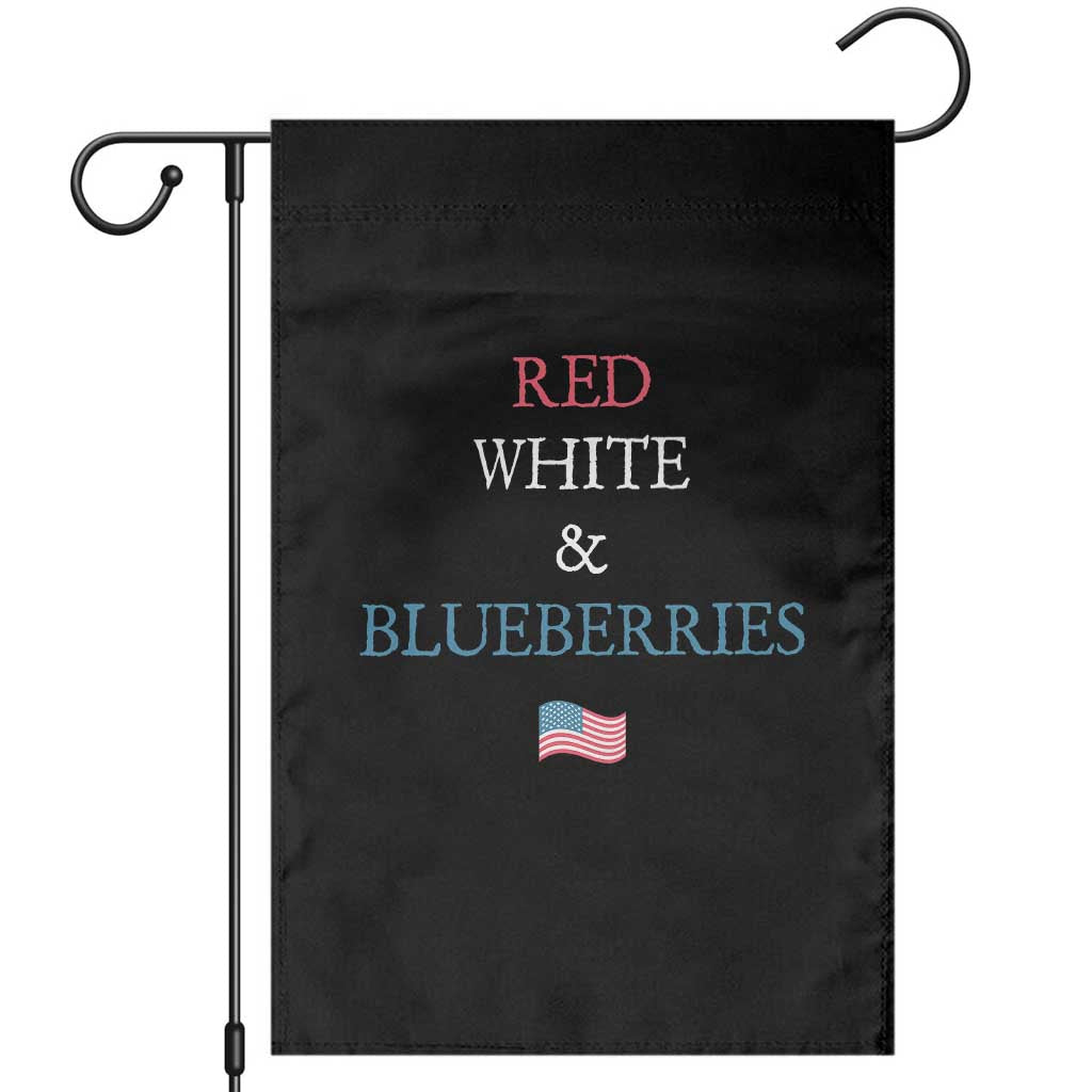 Red White and Blueberries Garden Flag Vintage American Flag Patriotic TS02 Black Print Your Wear