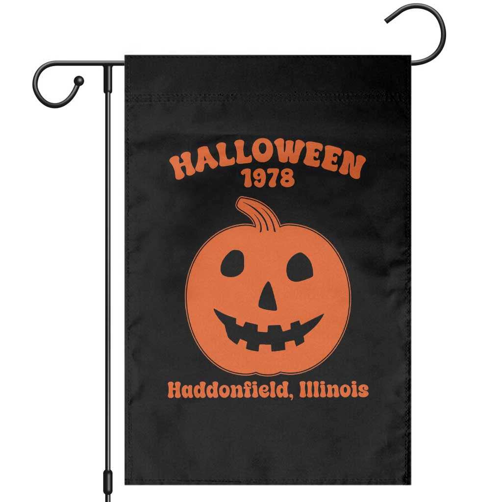 Halloween 1978 Haddonfield Illinois Garden Flag Vintage Jack O Lantern Pumpkin Spooky Graphic