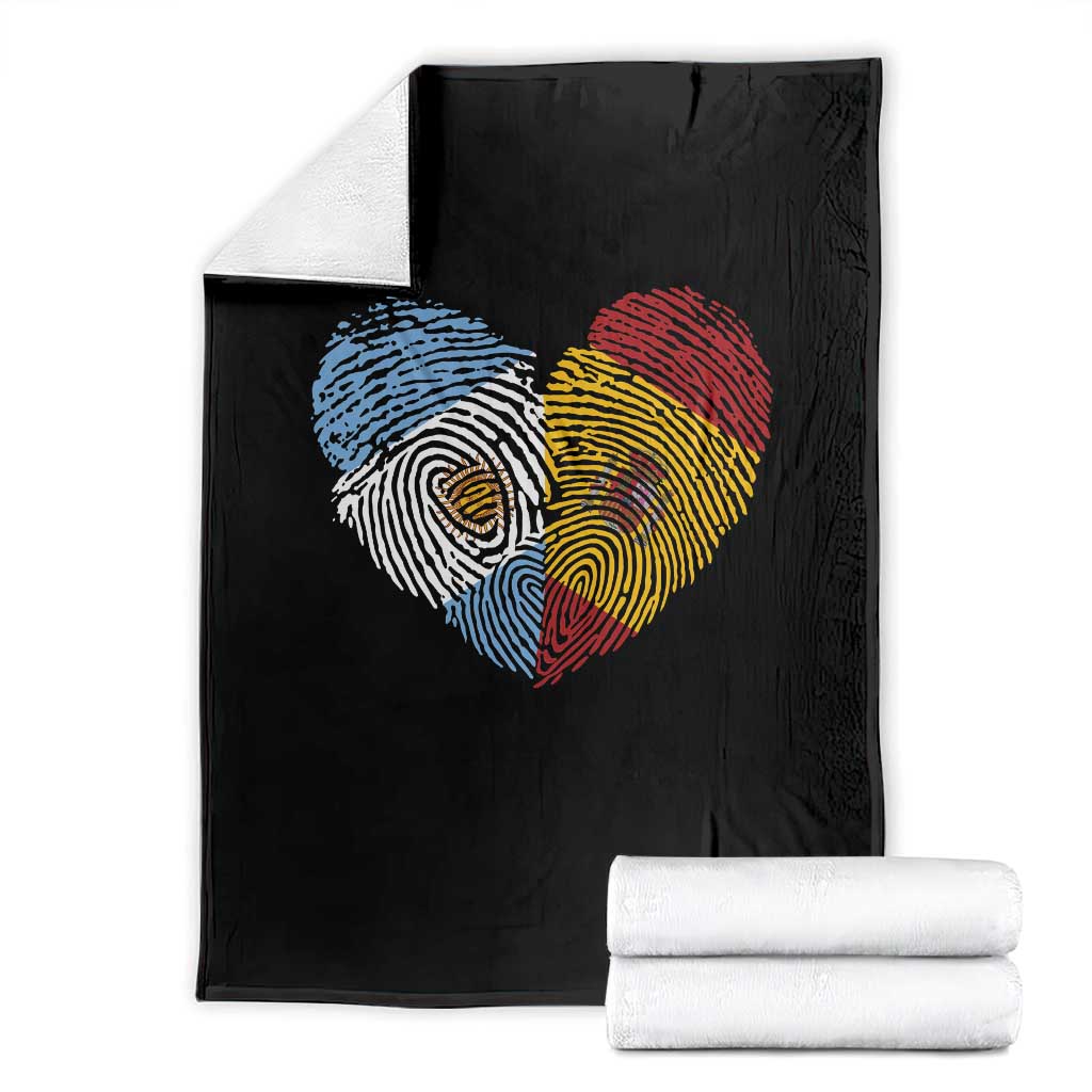 Argentina Spain Flag Mixed Roots Fingerprint Heart Graphic Throw Blanket Argentine Spanish Dual Heritage Hispanic Pride Match Day TS02 Black Print Your Wear