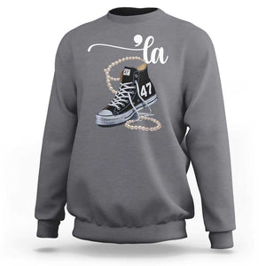 Kamala 2024 Sweatshirt Harris Comma La 47 Chuck And Pearls TS02 Charcoal Print Your Wear