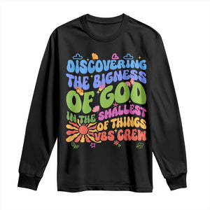 VBS 2025 Long Sleeve Shirt Discovering The Bigness Of God In The Smallest Of Things Retro Groovy TS02 Black Print Your Wear