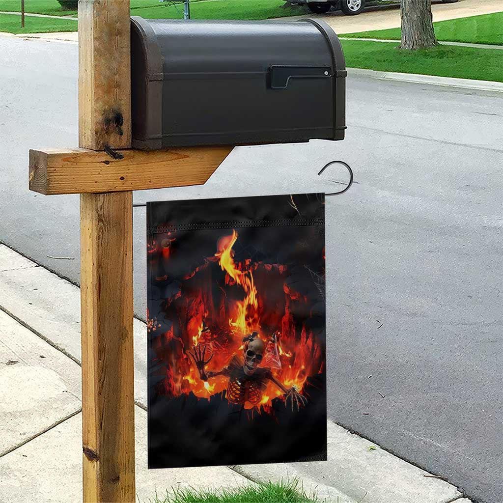 Skeleton Hello From Fiery Hell Pit 3D Halloween Optical Illusion Garden Flag