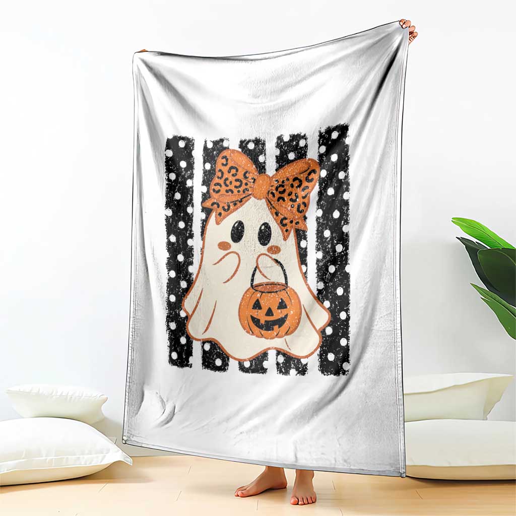 Cute Sheet Ghost with Bow Tie and Pumpkin Bucket Halloween Graphic Throw Blanket