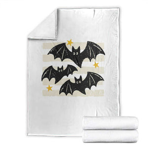 Retro Cute Flying Black Bats Preppy Style Aesthetic Throw Blanket Vintage Distressed Stripes Halloween Gift