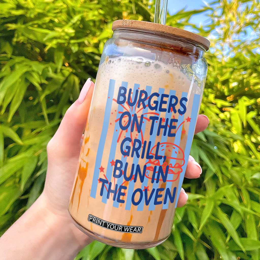 Patriotic 4th of July Pregnancy Announcement Preppy Style Glass Can Burgers On The Grill Bun In The Oven Summer BBQ TS02 White Print Your Wear