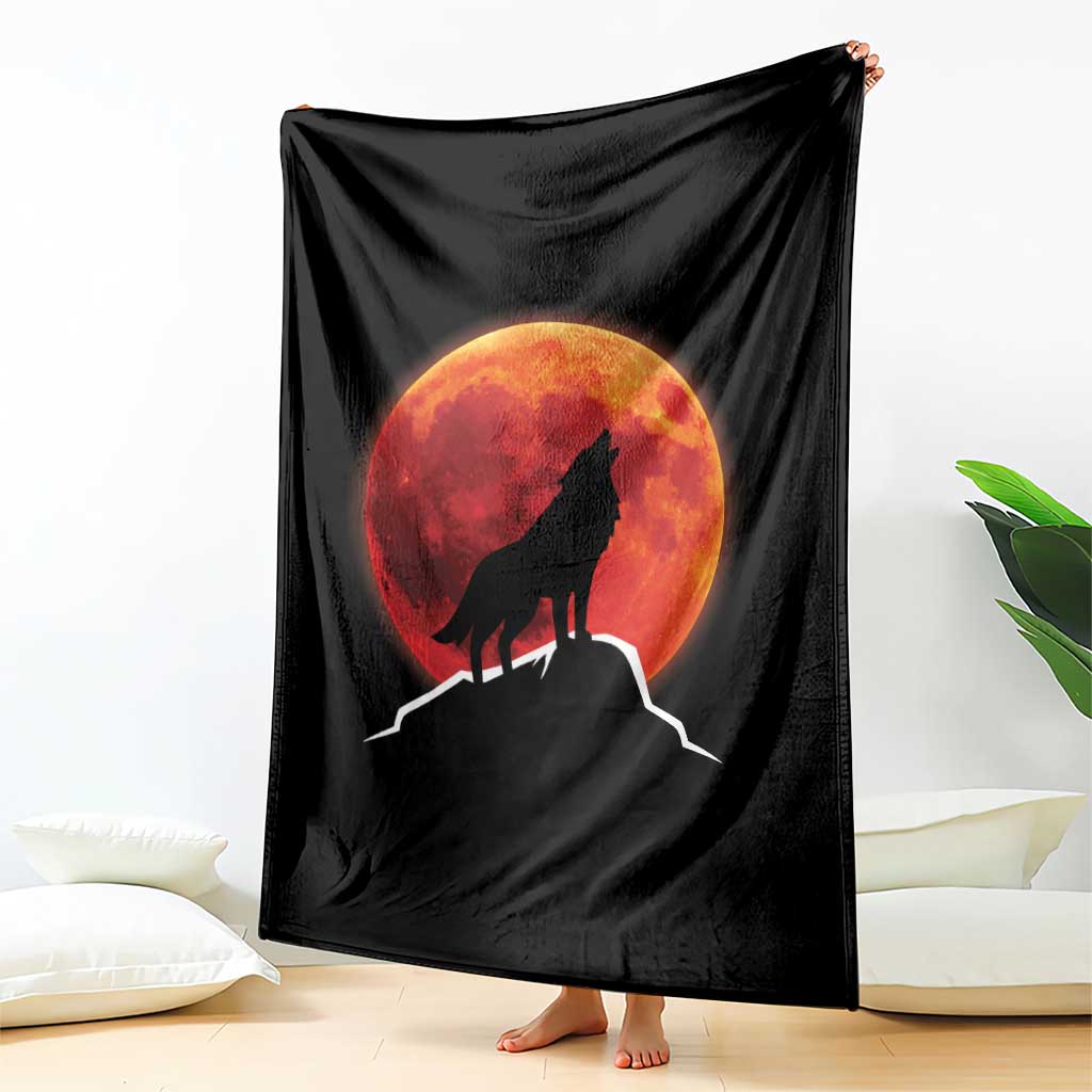 Howling Wolf Crimson Blood Moon Throw Blanket Mountain Wildlife Nature Graphic TS02 Print Your Wear