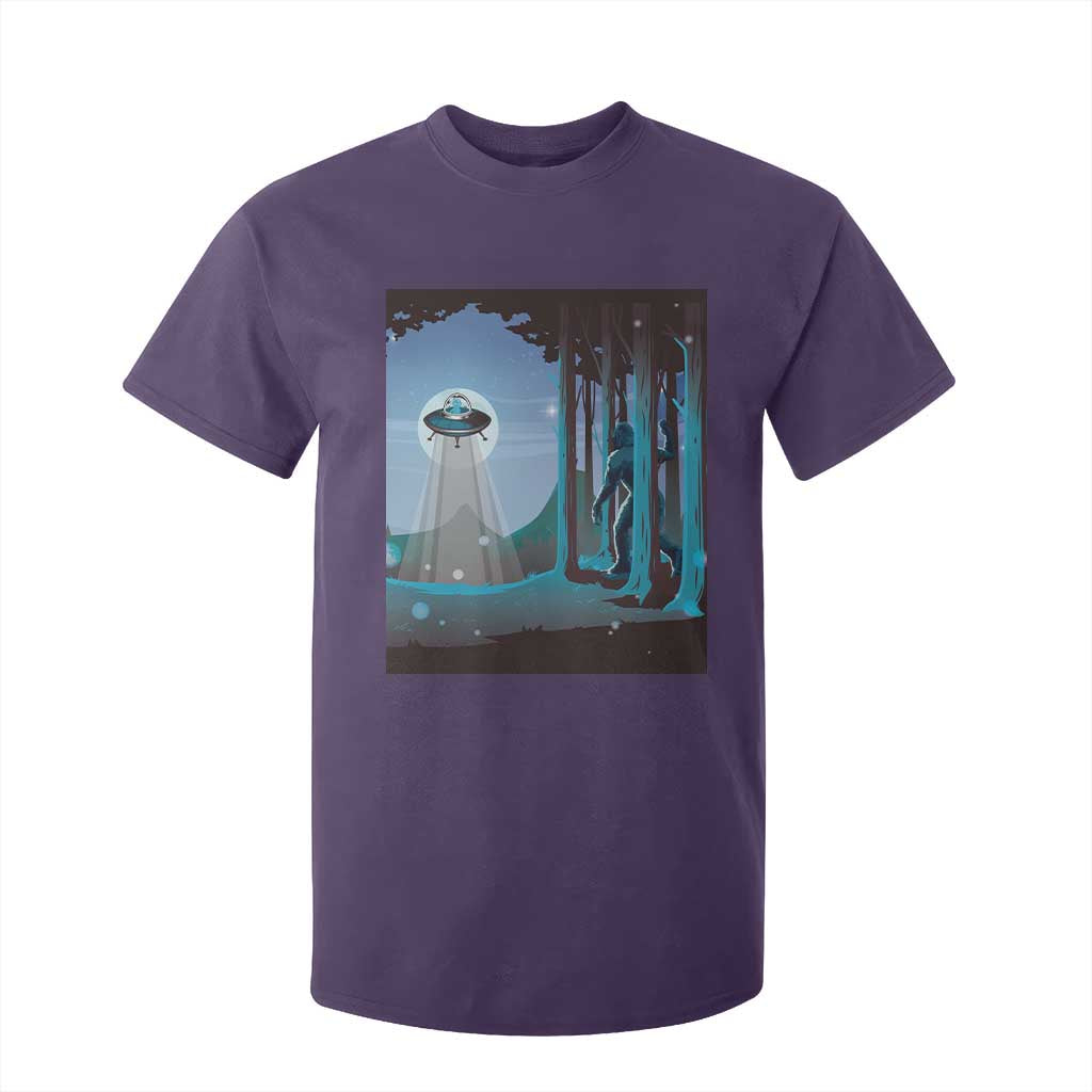 Bigfoot Hiding From Alien UFO Funny Sasquatch T Shirt For Kid TS09 Purple Print Your Wear
