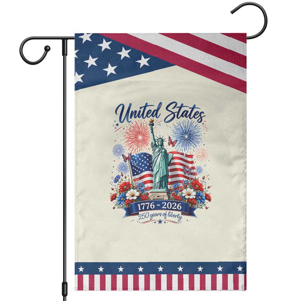 250th Anniversary USA Garden Flag Patriotic Liberty Floral 250 Years American 4th July 1776 2026 TS10 Modern Beige Blue Print Your Wear