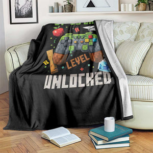 67 33 100 Days Level Unlocked Throw Blanket Gaming 100th Day of School Boys Kid TS10 Print Your Wear