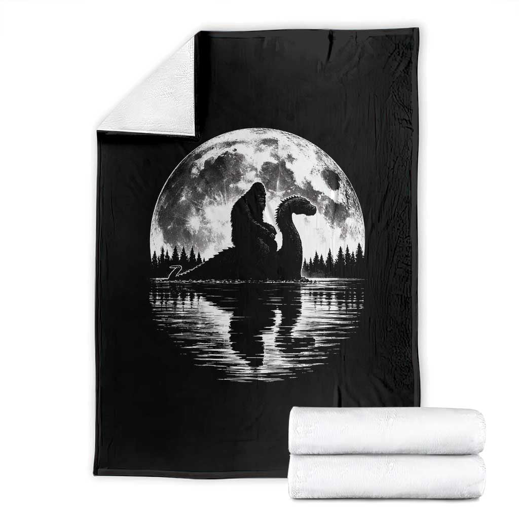Funny Bigfoot Loch Ness Monster Throw Blanket Retro Sasquatch Nessie Funny Cryptid Moon TS10 Black Print Your Wear