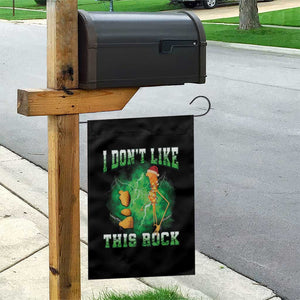 Funny Marcus The Worm Garden Flag I Don't Like This Rock Brain Rot TS10 Print Your Wear
