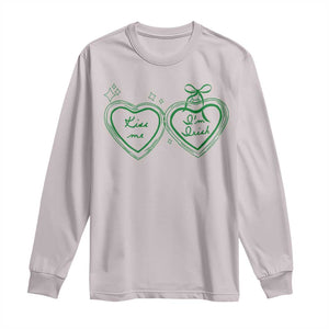 Kiss Me I'm Irish Long Sleeve Shirt Green Heart Locket St. Patrick's Day Pride TS10 Ice Gray Print Your Wear