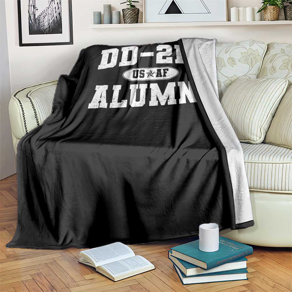 DD-214 US Air Force Alumni Throw Blanket US Military Veteran Retired TS10 Print Your Wear