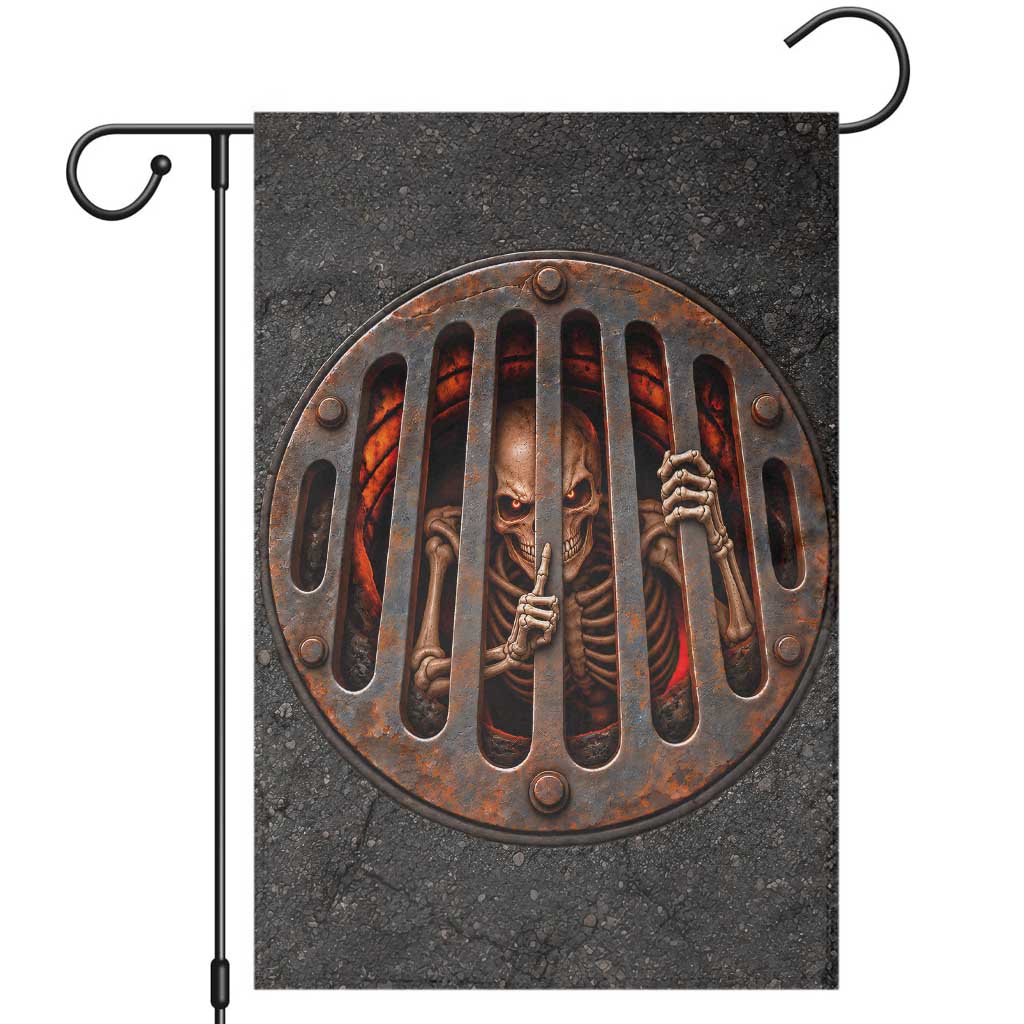 Deep Sewer Hole Creepy Skeleton Peek Shh Gesture 3D Halloween Optical Illusion Garden Flag Manhole Cover Spooky Decor