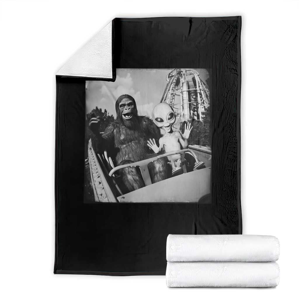 Funny Bigfoot Alien Throw Blanket Sasquatch UFO Coaster TS10 Black Print Your Wear