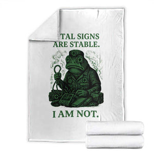 Frog Medic Throw Blanket Funny Animal EMT Emergency Health Workers TS10 White Print Your Wear