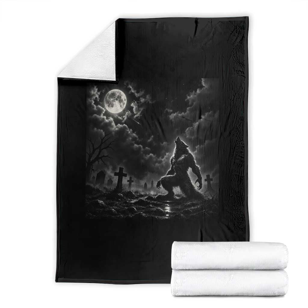 Vintage Howling Werewolf Full Moon Throw Blanket Gothic Horror Spooky Graveyard Halloween Concept