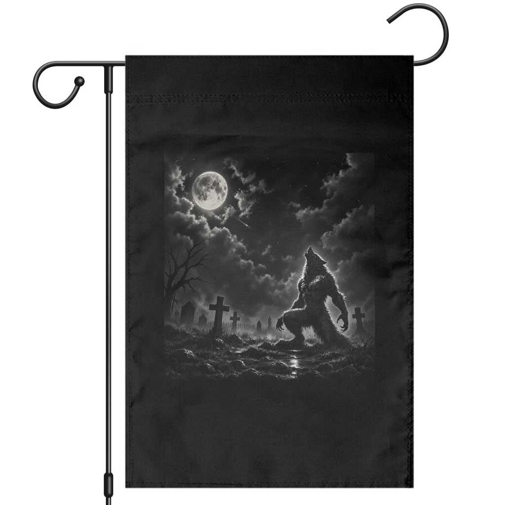 Vintage Howling Werewolf Full Moon Garden Flag Gothic Horror Spooky Graveyard Halloween Concept
