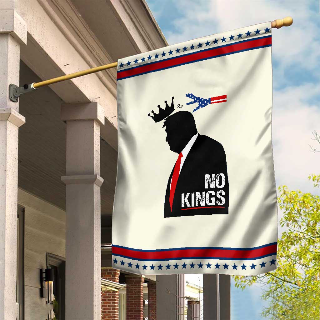 No Kings Garden Flag Funny Resist Meme TS10 Modern Beige Red Print Your Wear