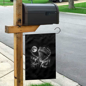 Frog Moon Garden Flag Vintage 90s Frog Howling to Moon Parody Meme TS10 Print Your Wear