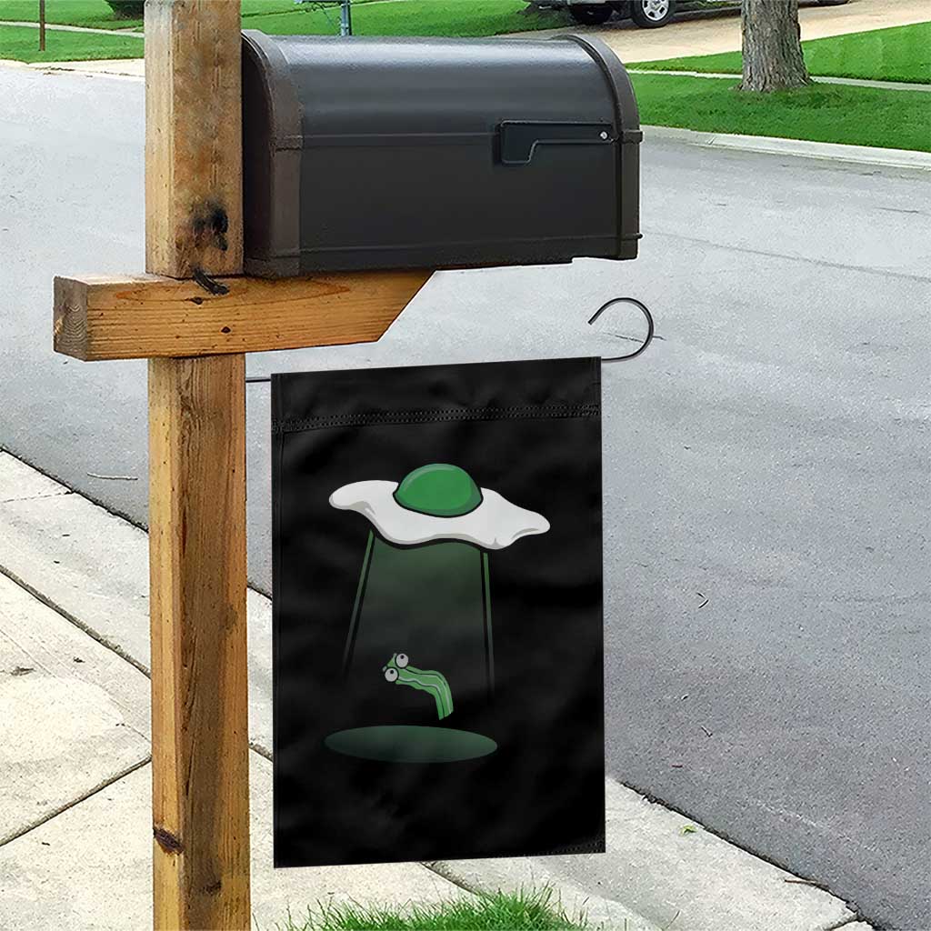 Funny Irish St Patricks Day Garden Flag UFO Egg Bacon Abduction Funny TS10 Print Your Wear