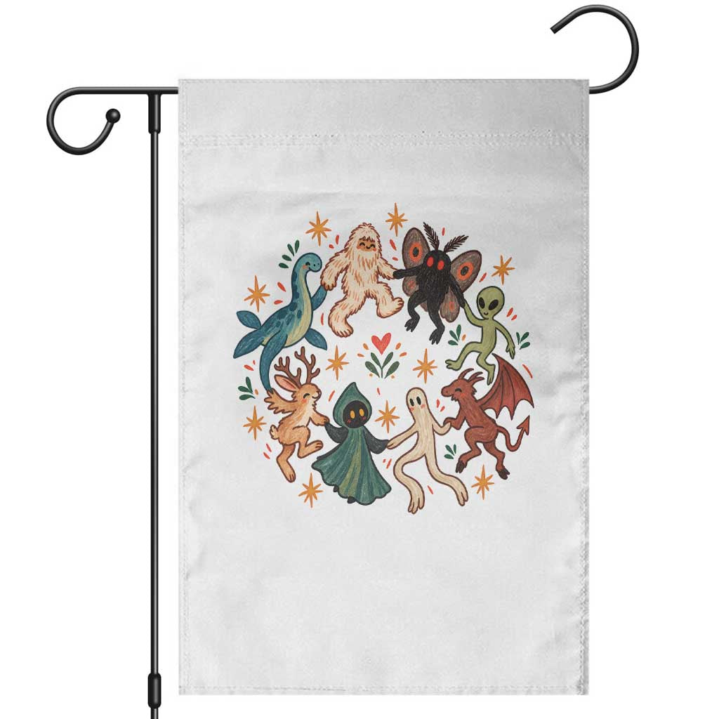 Dancing Cryptids Graphic Garden Flag Bigfoot Mothman Alien Vintage Weirdcore Halloween Gift