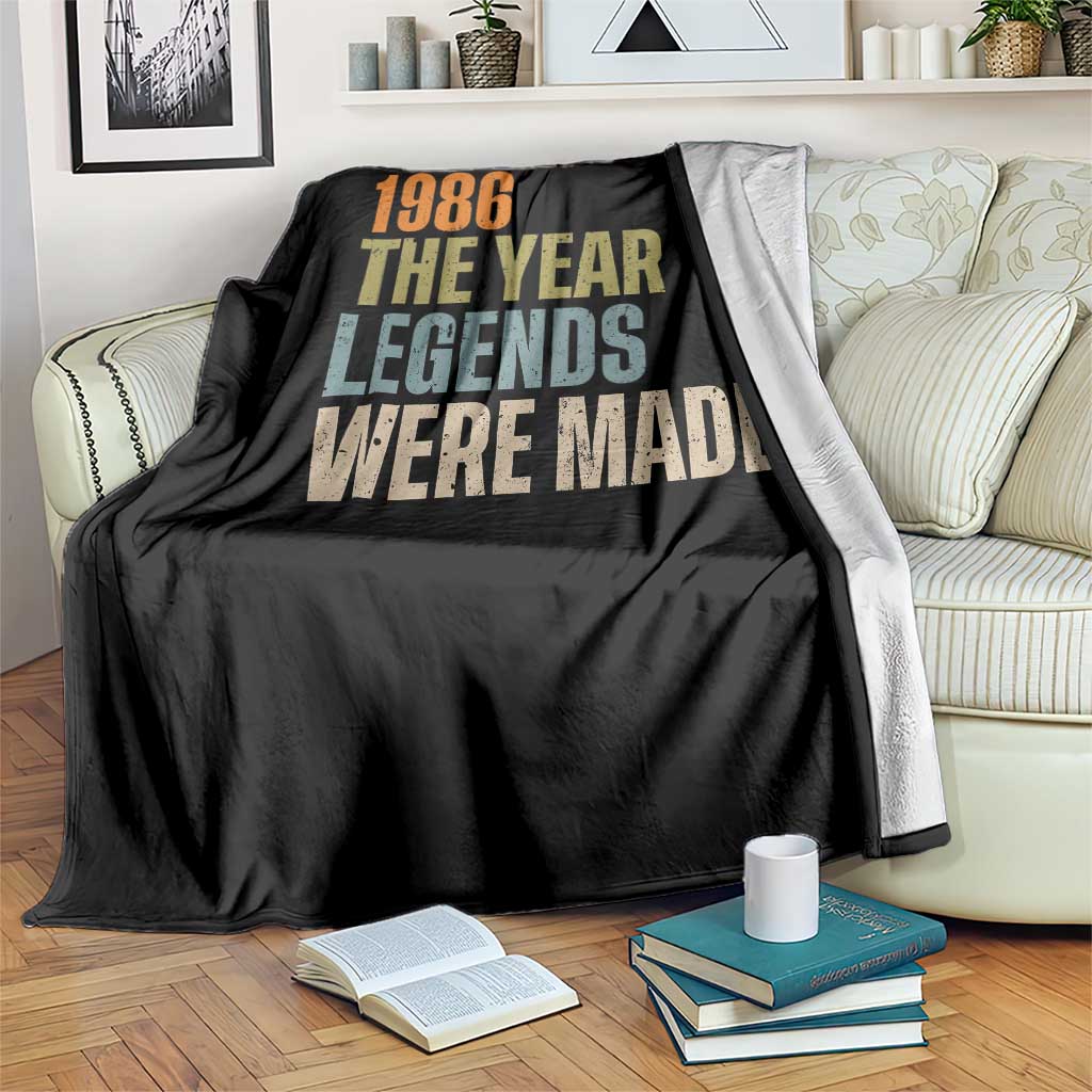 40th Birthday Gift For Men Throw Blanket Vintage 1986 40 Years Old Birthday TS10 Print Your Wear