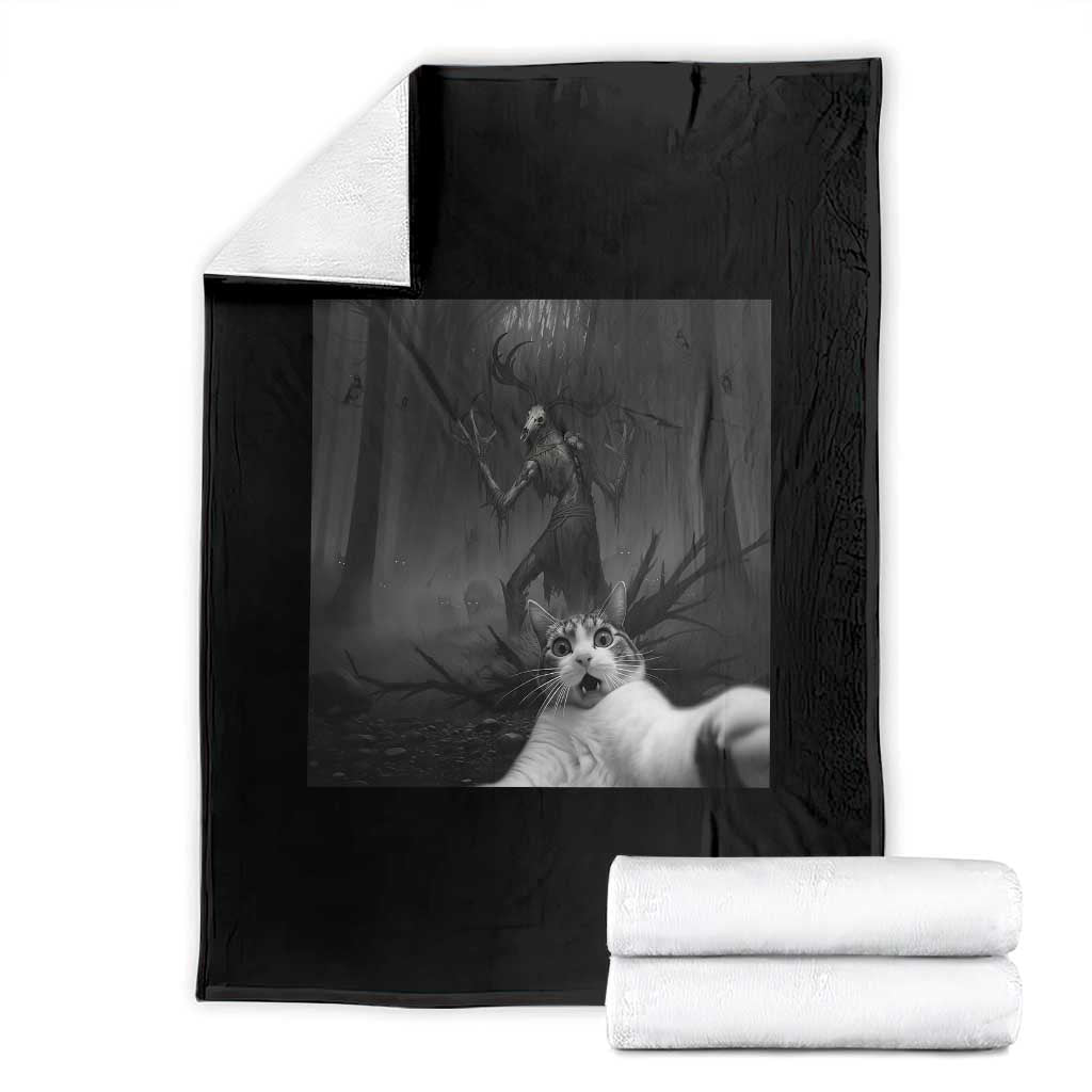 Cat Selfie With Wendigo Throw Blanket Horror Halloween Funny Cat Gifts TS10 Black Print Your Wear