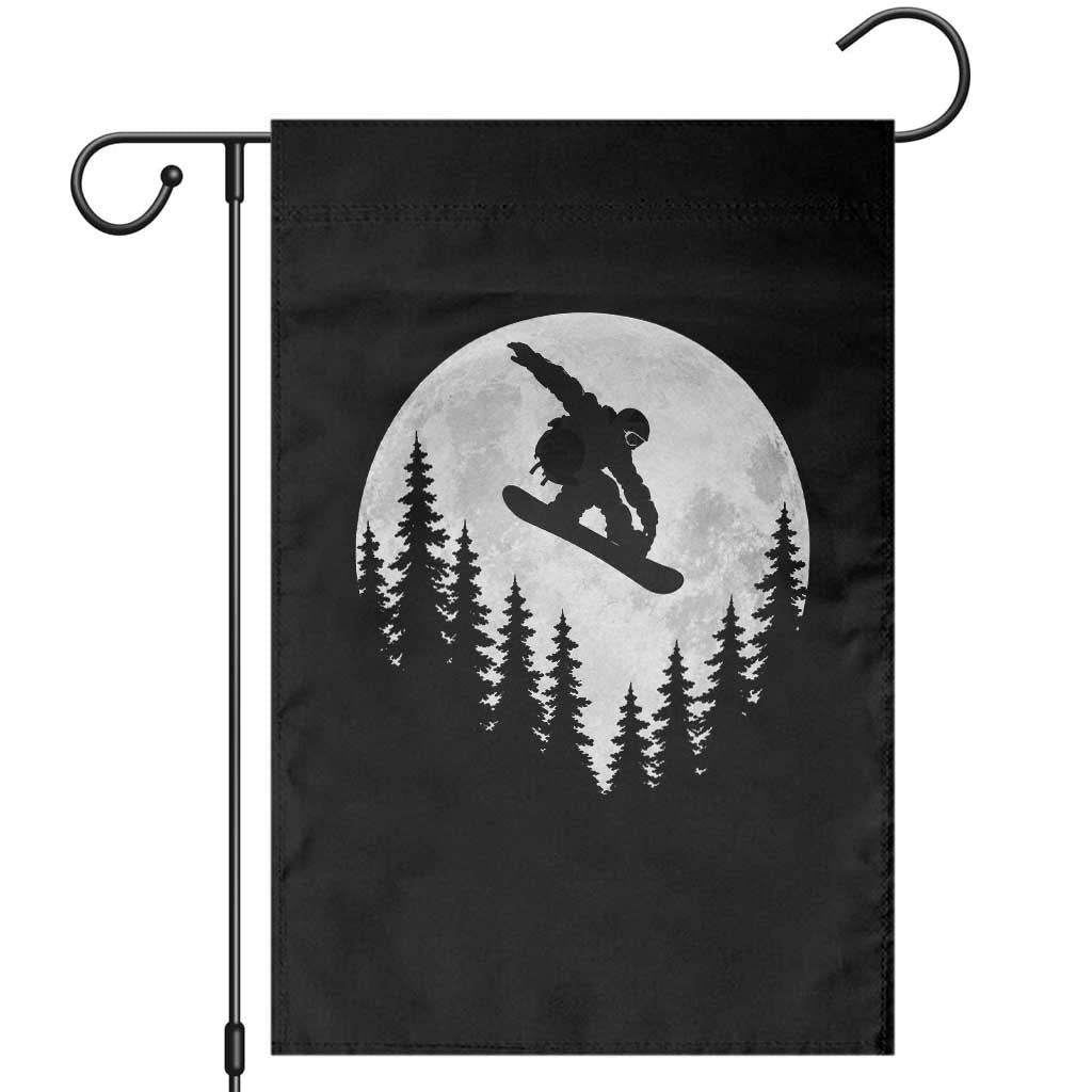 Snowboarding Full Moon Garden Flag Freestyle Snowboarder Snowboard Lover Distressed Winter Sports