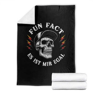 Fun Fact Es Ist Mir Egal Funny German Saying Sarcastic Skull Graphic Throw Blanket