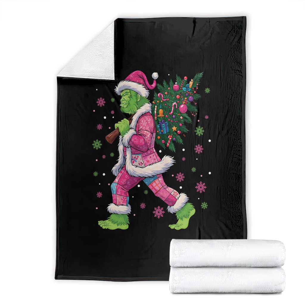 Bigfoot Christmas Tree Throw Blanket Pink Xmas Funny Green Sasquatch TS10 Black Print Your Wear