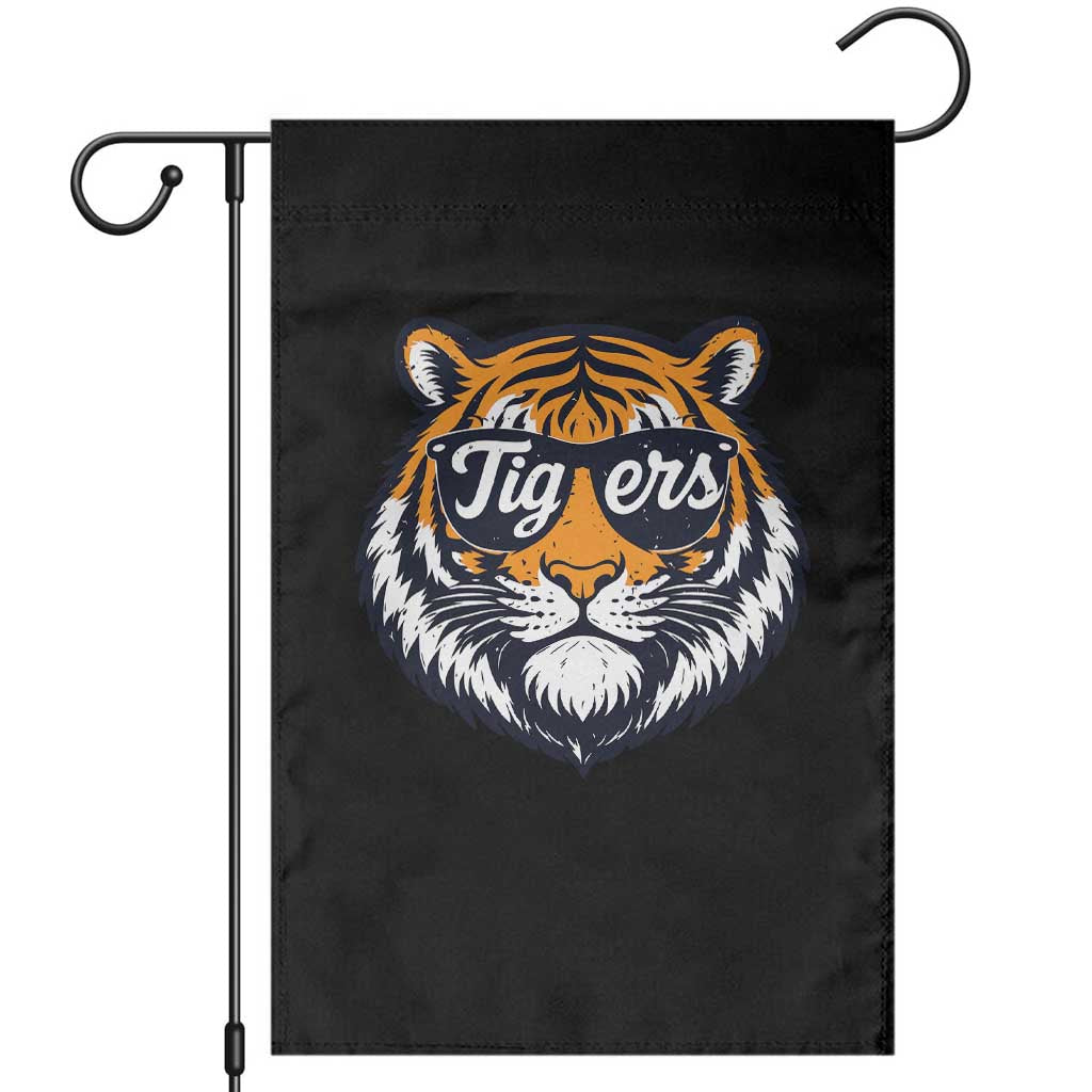 Tiger Face Garden Flag Vintage Sports Name TS10 Black Print Your Wear