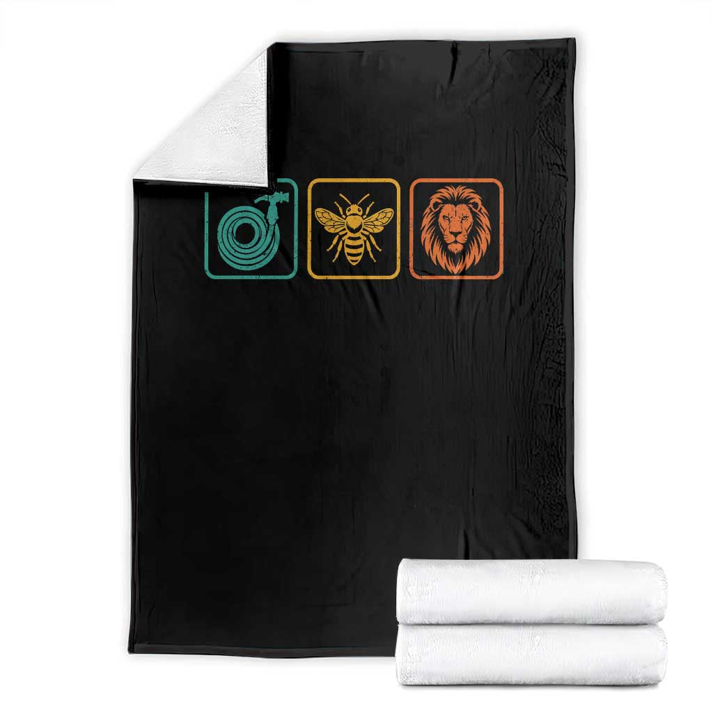 Hose Bee Lion Icons Funny Meme Retro Throw Blanket TS11 Black Print Your Wear