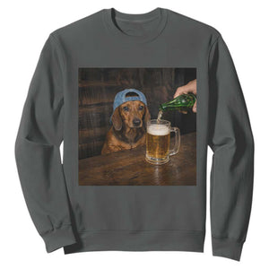 Wiener Dog Drinking Beer Funny Dachshund Lover Sweatshirt