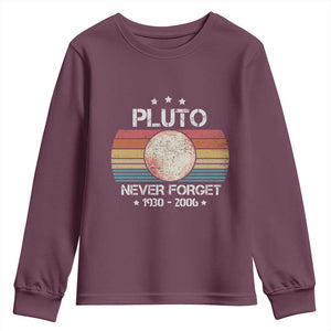 Funny Never Forget Pluto Youth Sweatshirt 1930-2006 Retro Style Space Lover