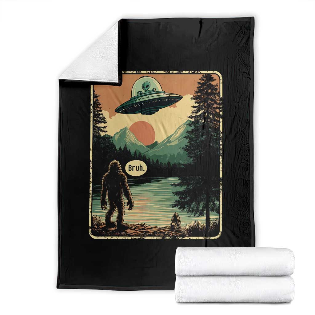 Funny Bigfoot Sasquatch Alien Spaceship UFO Introvert Bruh Throw Blanket TS11 Black Print Your Wear