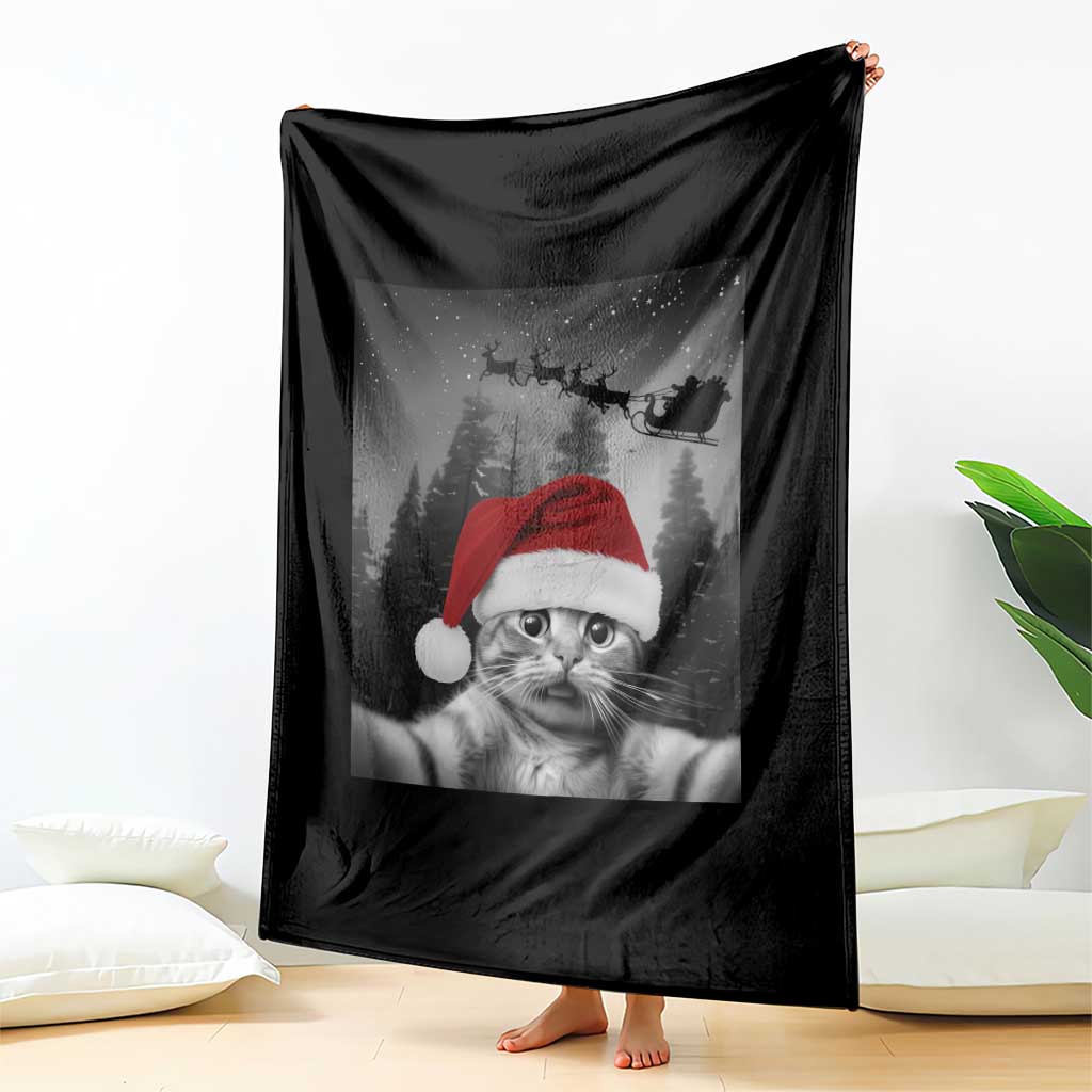 Funny Cat Selfie With Santas Sleigh Christmas Throw Blanket TS11 Print Your Wear