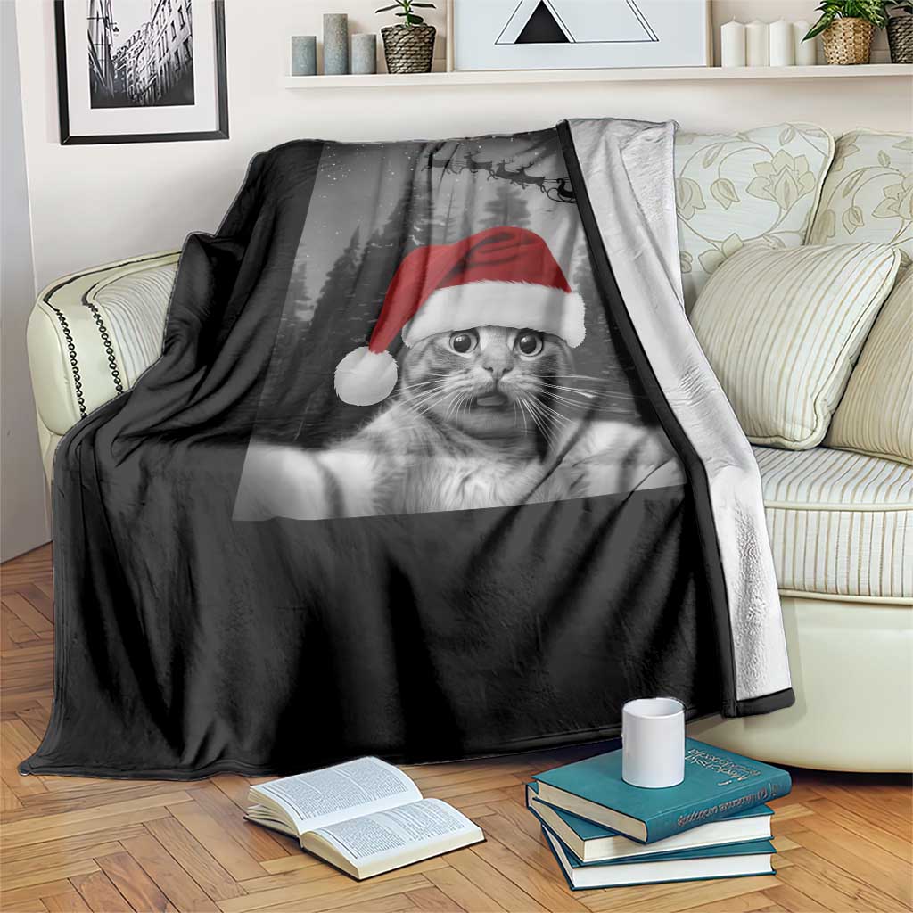 Funny Cat Selfie With Santas Sleigh Christmas Throw Blanket TS11 Print Your Wear