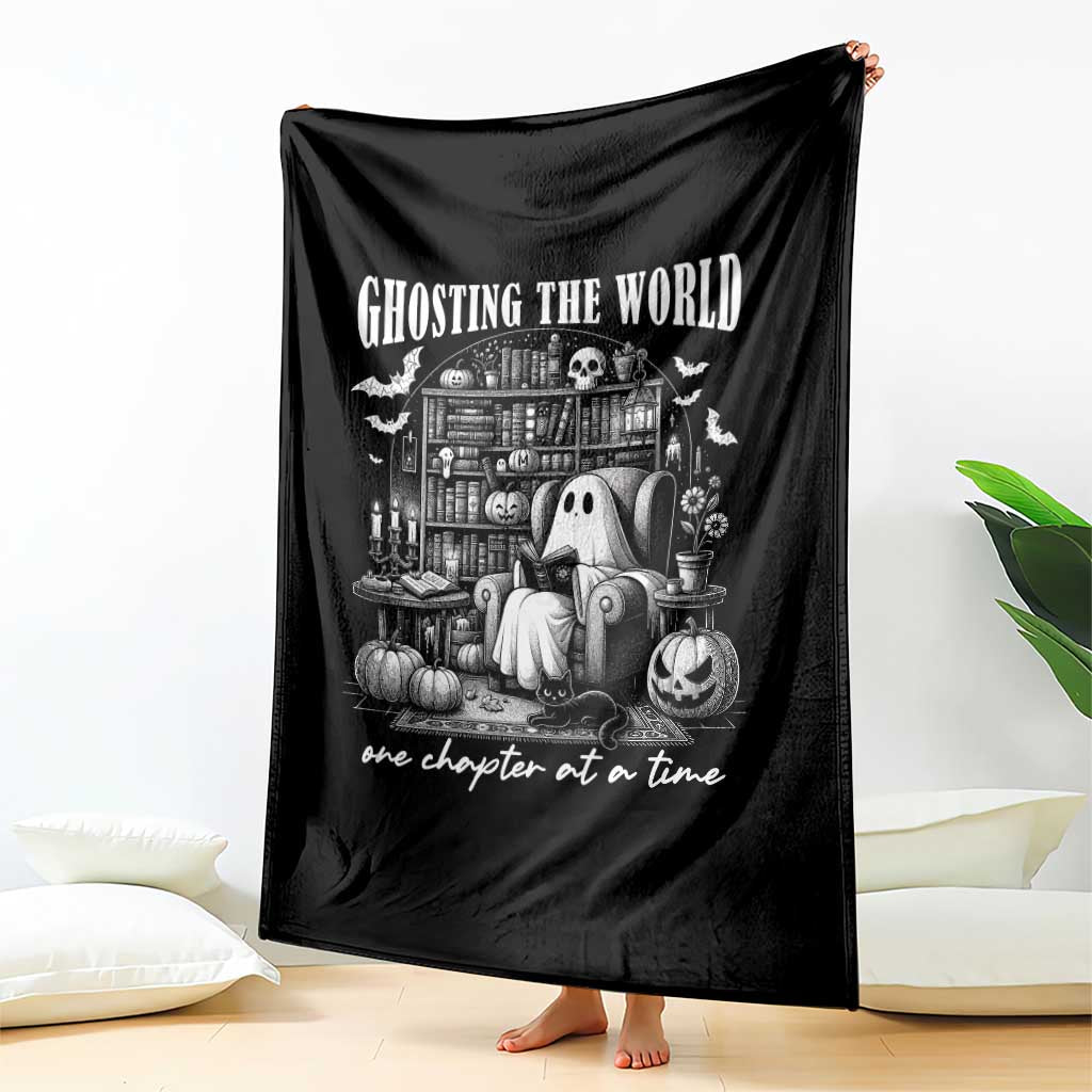Funny Halloween Book Lover Throw Blanket Ghosting The World One Chapter At A Time