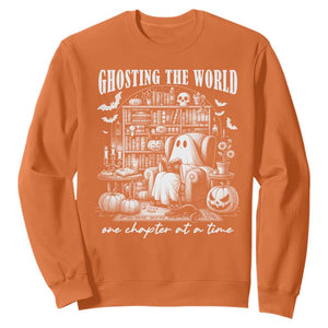 Funny Halloween Book Lover Sweatshirt Ghosting The World One Chapter At A Time