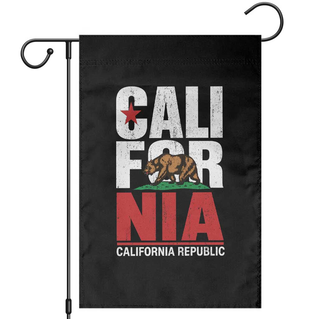 California Republic Flag Bear Garden Flag Distressed Calif State Pride Graphic