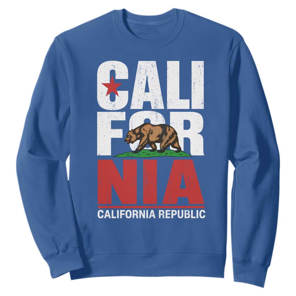 California Republic Flag Bear Sweatshirt Distressed Calif State Pride Graphic