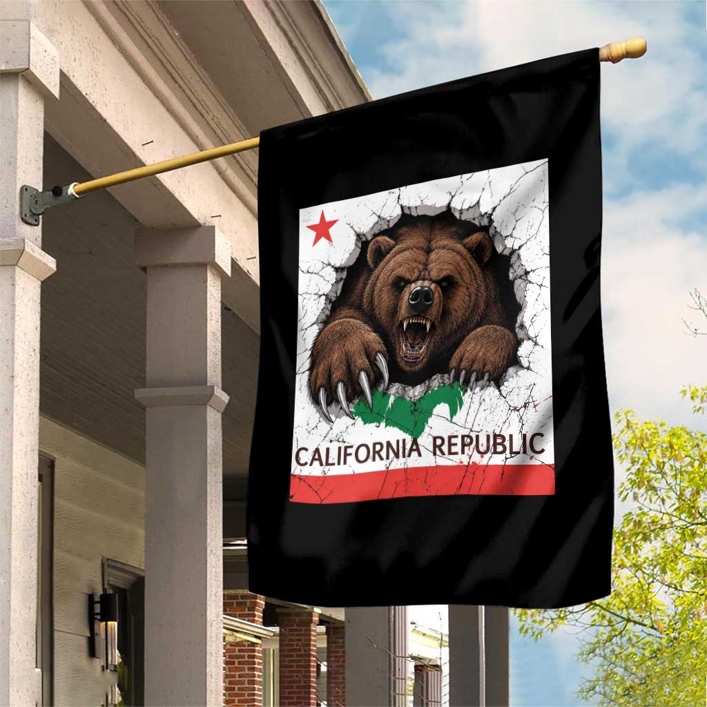 California Bear Flag Republic Garden Flag CA State Distressed Design