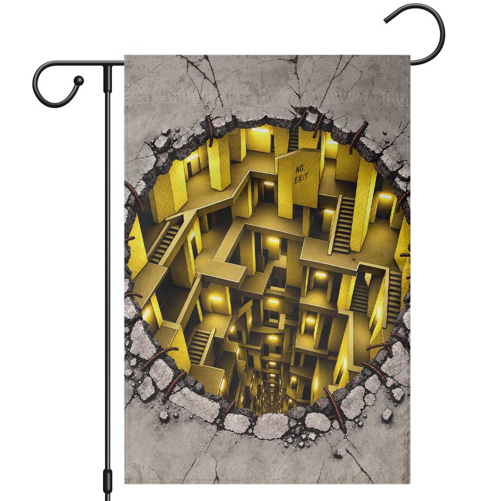 Backrooms Bottomless Pit 3D Optical Illusion Garden Flag Halloween Creepypasta Endless Space Graphic